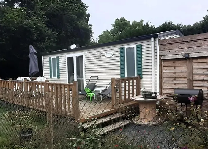 Chez Flo&fred Kamp alanı *